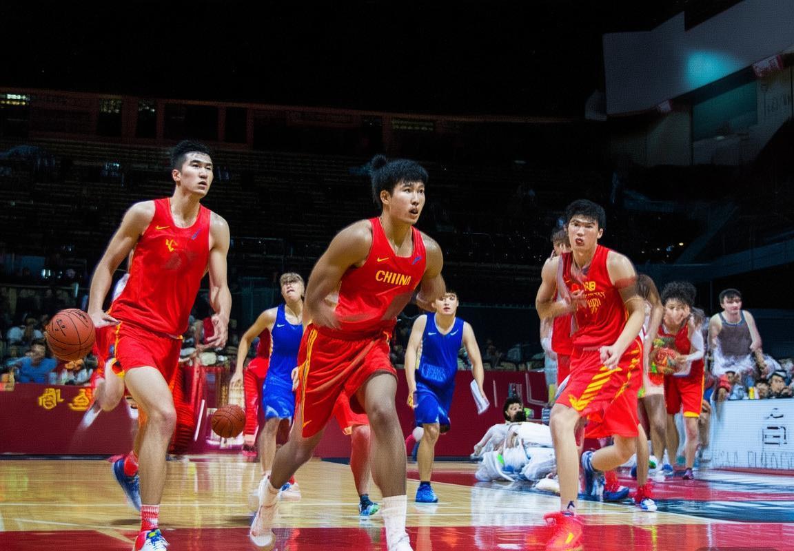 2017中韩男篮巅峰对决：荣耀之战回顾与启示(图2)
