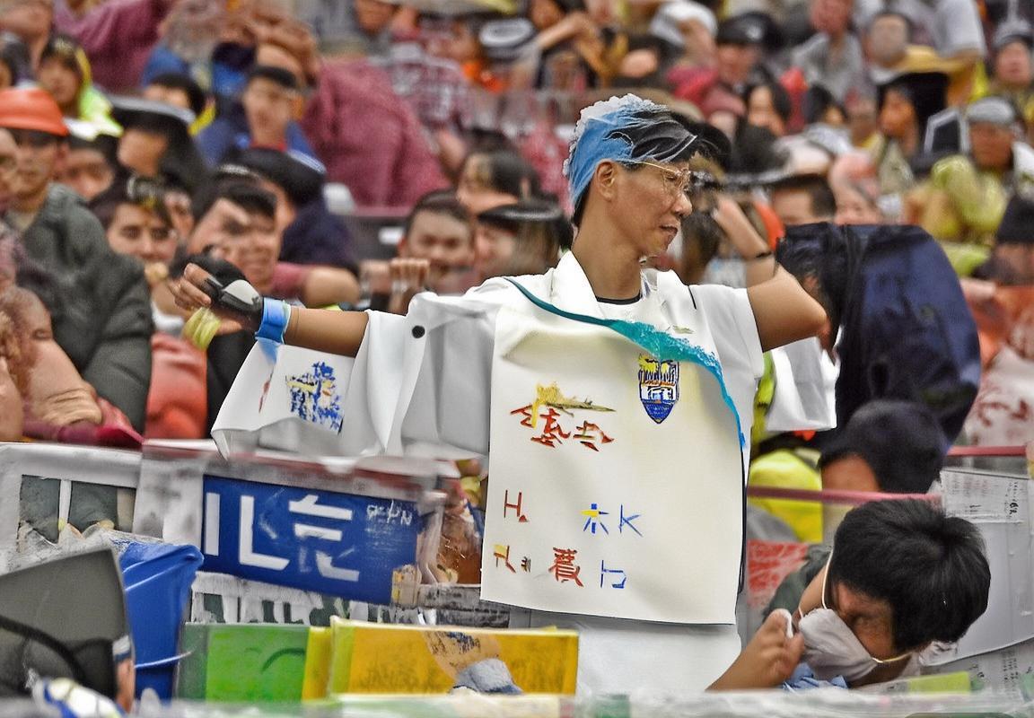 防卫者VS博卡青年：激战对决背后的历史、战术与球迷文化