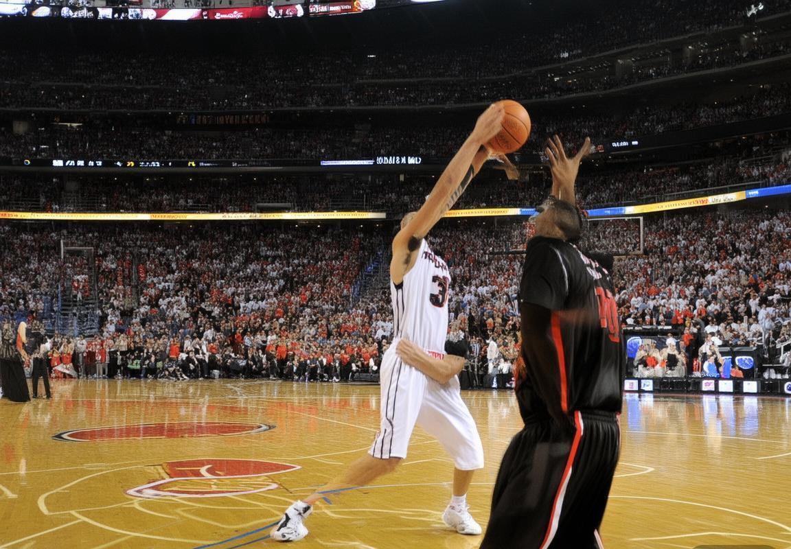 2016山东辽宁男篮对决：战术对决与篮球文化盛宴(图2)